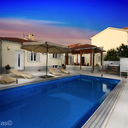 Origano Zadarvillas 빌라 자다르