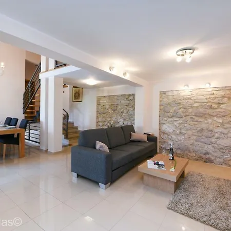 Origano Zadarvillas 빌라 *